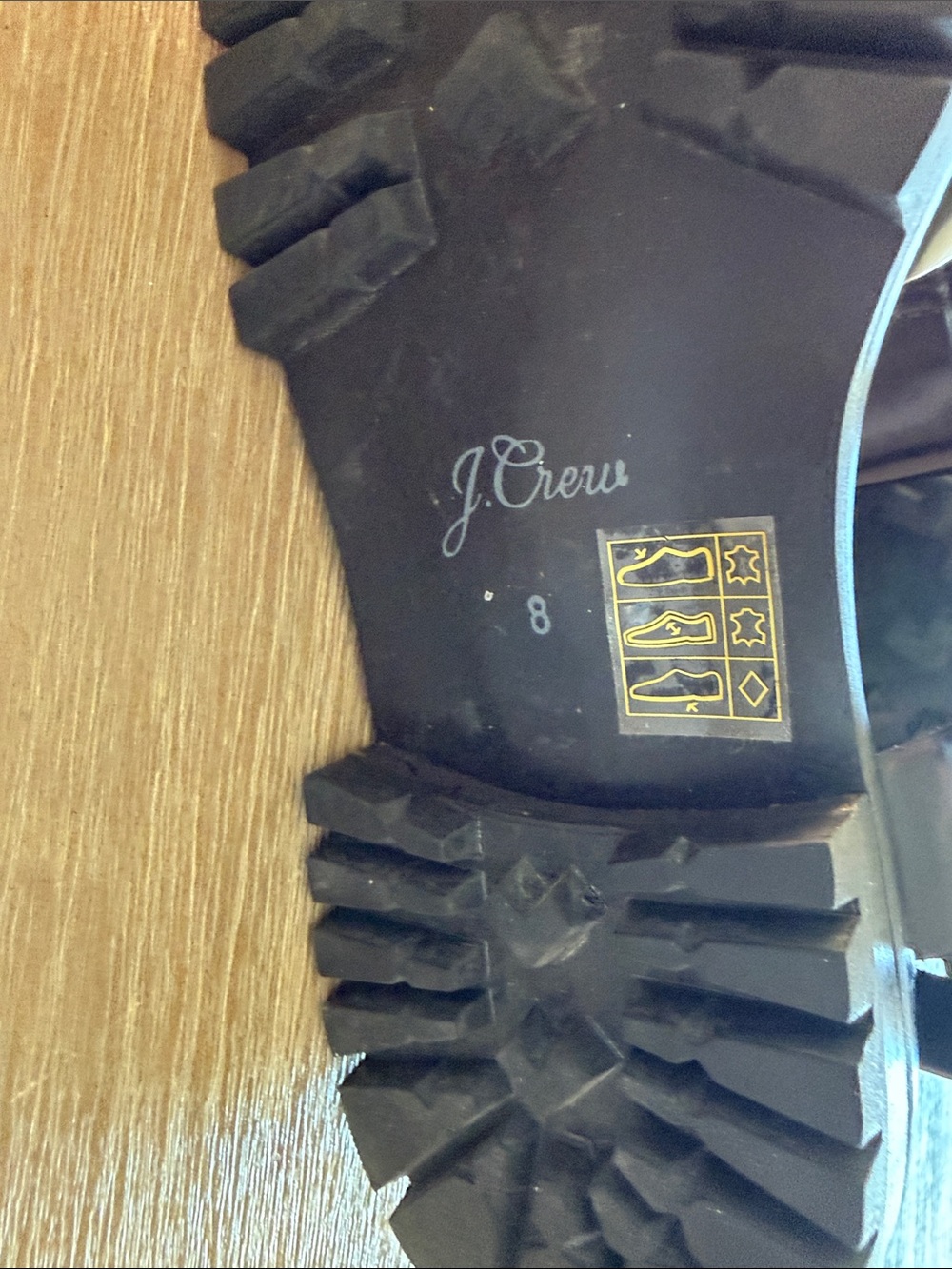 J. Crew Women's Dark Brown Patent Fisherman Sandals with Gold Buckle. Women’s 8 - Picture 9 of 11